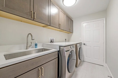 custom laundry cabinets in naples home