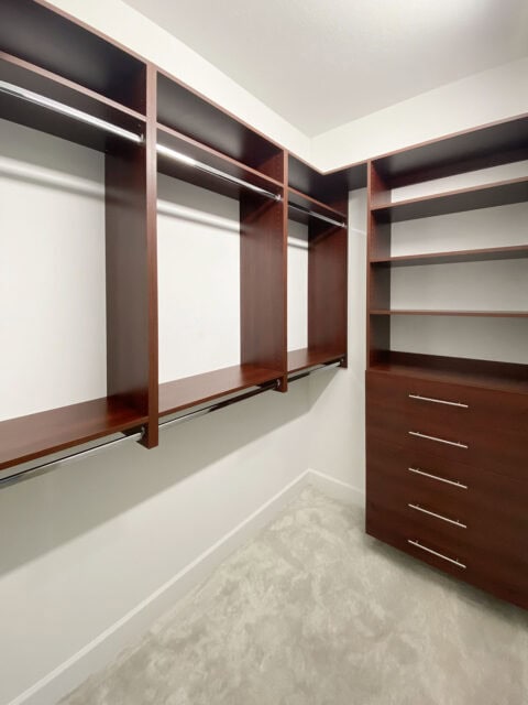 custom closet space by avlas group