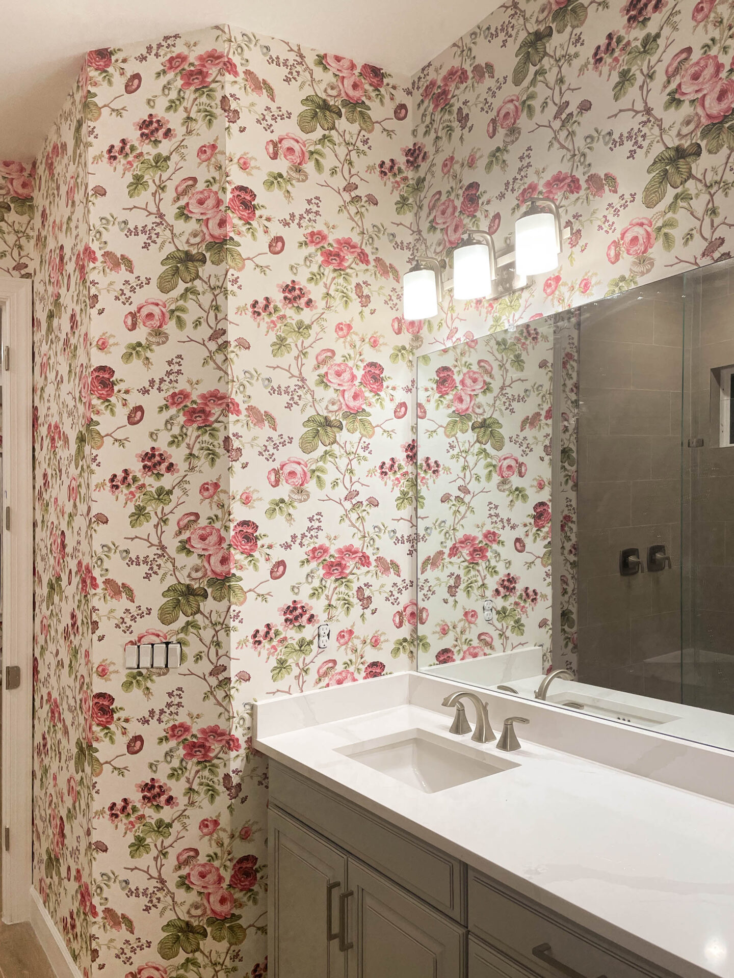 Wallpaper Installation - Naples Florida General Contractor. Avlas Group ...